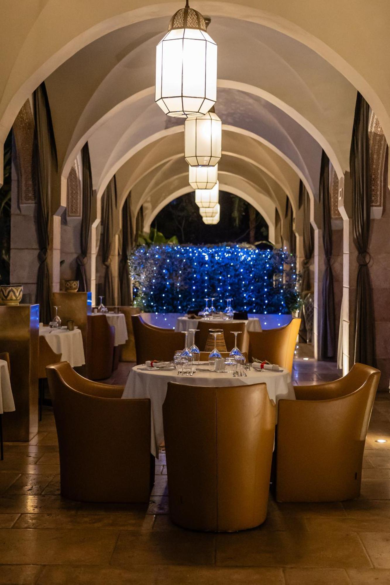 פס Hotel Sahrai מראה חיצוני תמונה